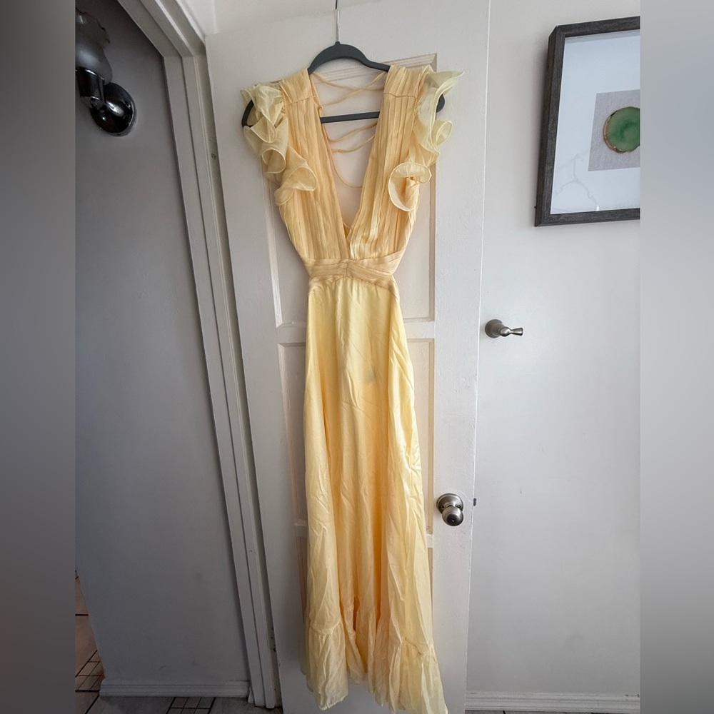 Vici Light Yellow Backless Ruffle Dress